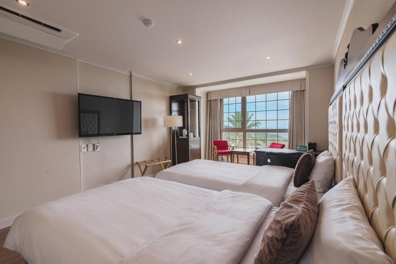 Aria Hotel Seogwipo Extérieur photo