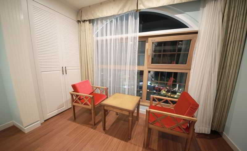 Aria Hotel Seogwipo Extérieur photo